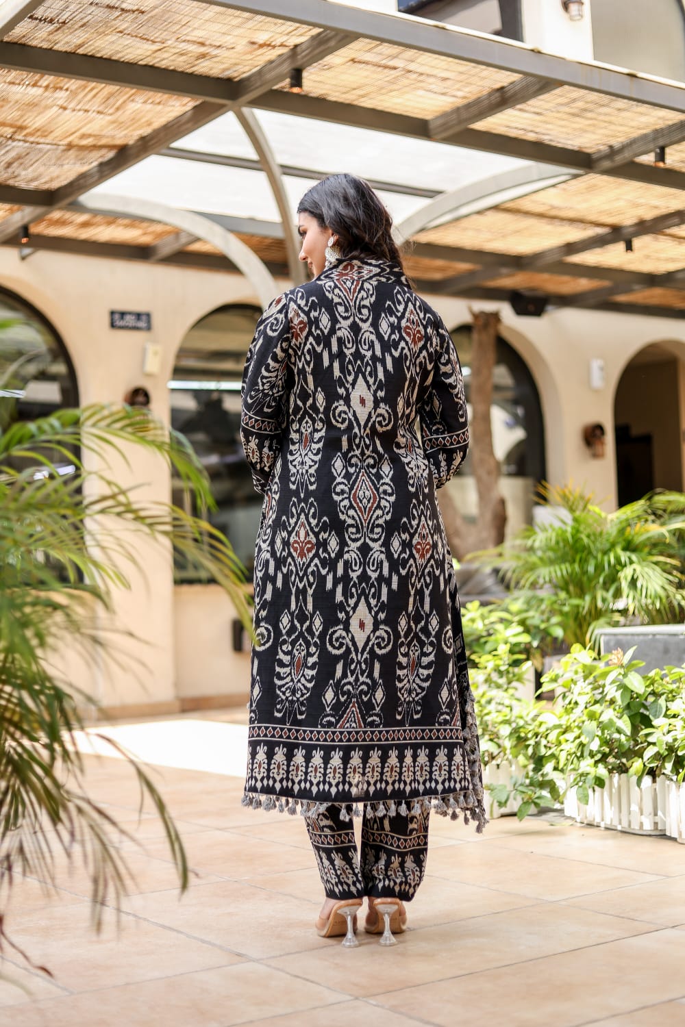 Women's Black and White Ikat Print Cord Set