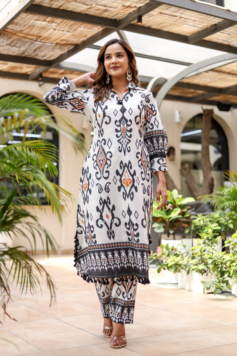 Women's Ikat Print White & Black Cord Set